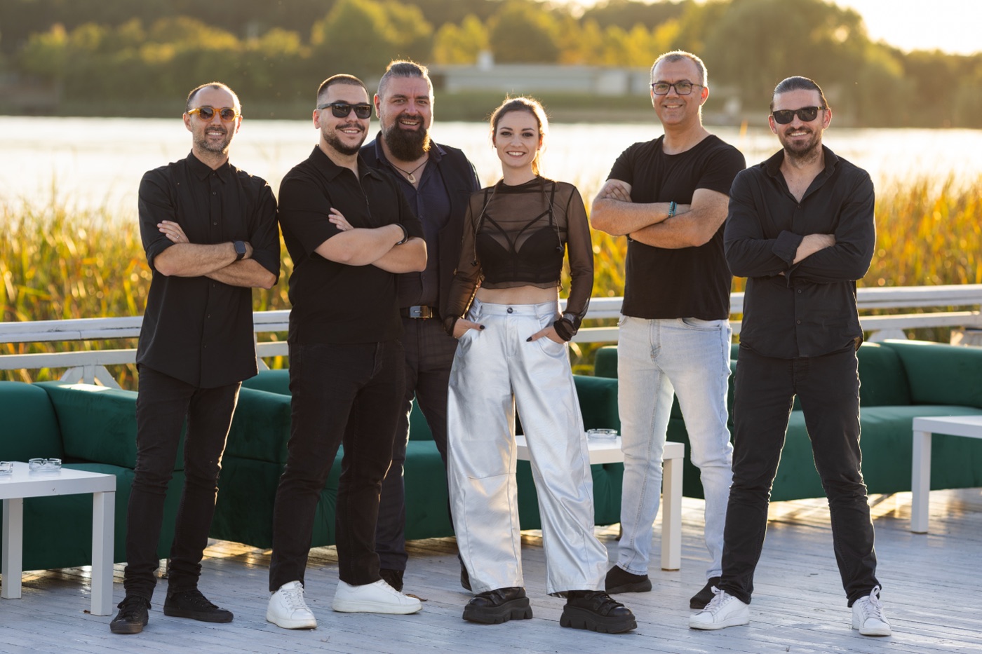 Membrii trupei The Fun Station Band, fotografie de grup